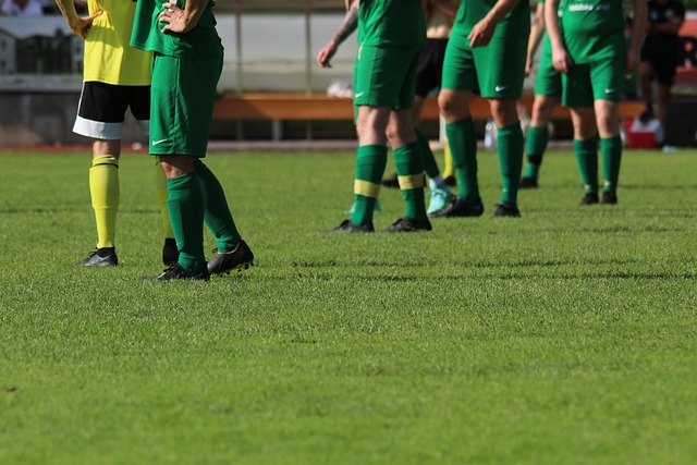 而在C罗不 而在C罗不