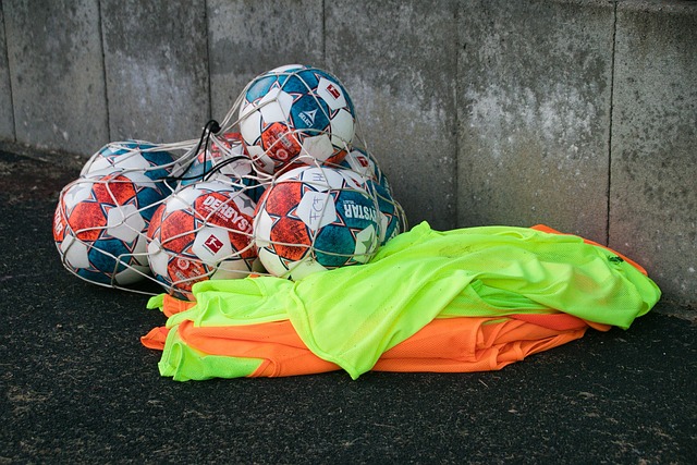 然而足球比 然而足球比